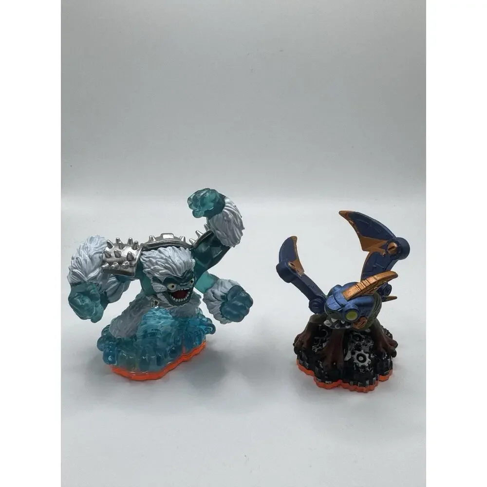 Skylanders Giants Lot of 15 Character Figures Game Bundle